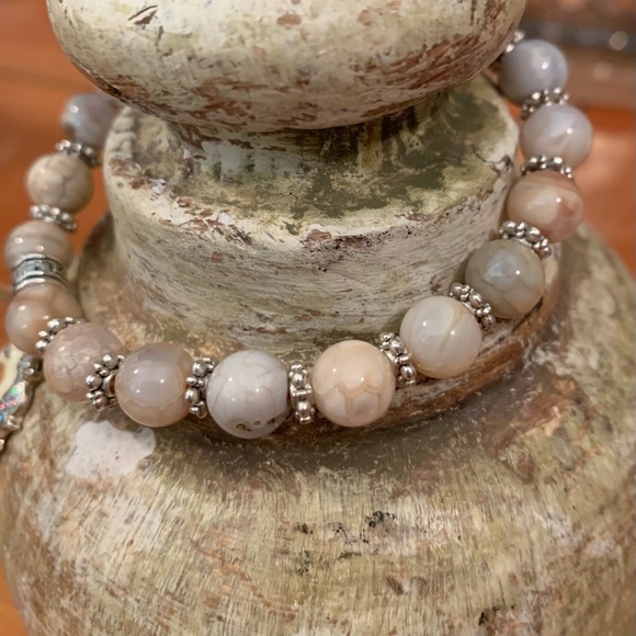 NEW Tibetan White Unicorn & Fire Agate Ball Stretchy Bracelet Approx. 7”… - Picture 4 of 7